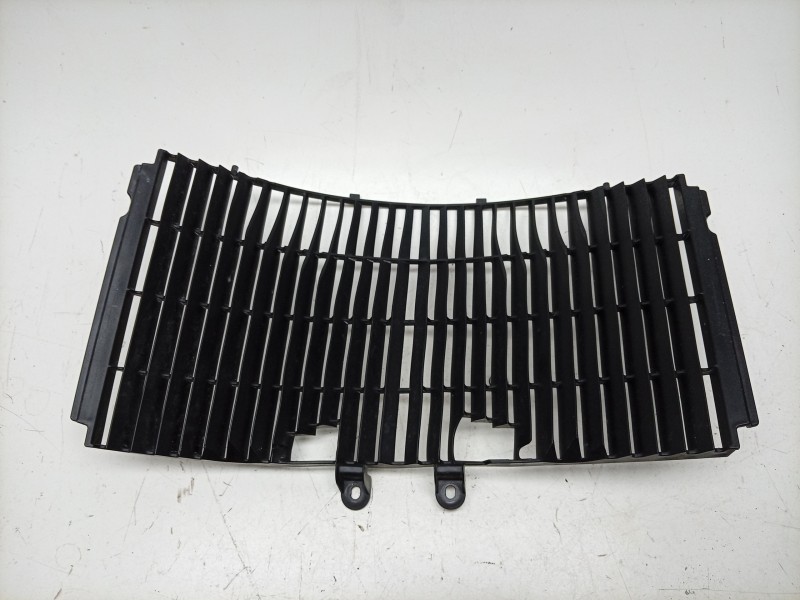 Recambio de rejilla delantera para ktm 890 smt referencia OEM IAM  63535040000 