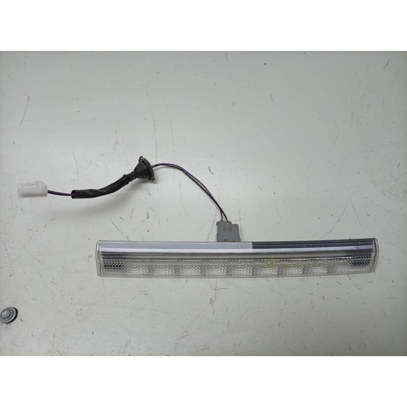 Recambio de luz central de freno para toyota rav 4 v (_a5_, _h5_) 2.5 hybrid awd (axah54) referencia OEM IAM  8157048080 