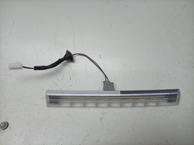 Recambio de luz central de freno para toyota rav 4 v (_a5_, _h5_) 2.5 hybrid awd (axah54) referencia OEM IAM  8157048080 