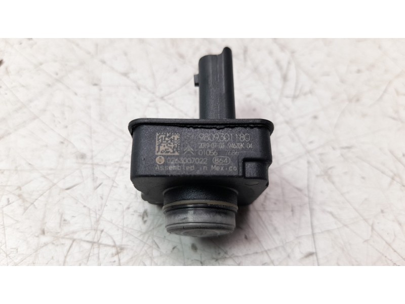Recambio de camara vision trasera para opel grandland x ultimate referencia OEM IAM 9809301180  