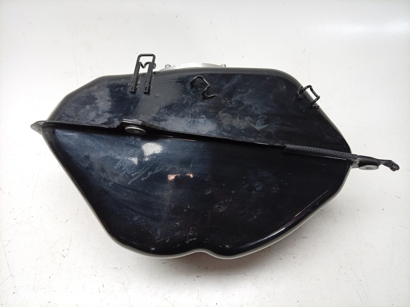 Recambio de deposito combustible para bmw c c 400 x referencia OEM IAM 16118558151 16118558151 