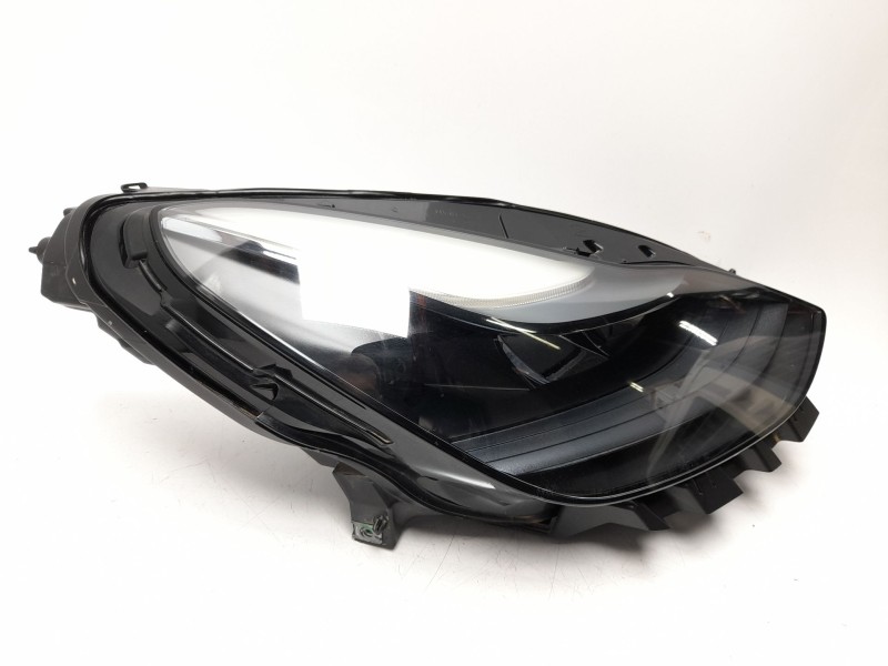 Recambio de faro derecho para tesla model 3 ev referencia OEM IAM  151495300D 