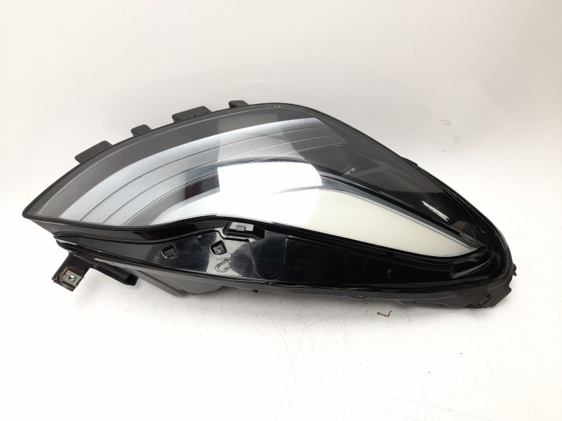 Recambio de faro derecho para tesla model 3 ev referencia OEM IAM  151495300D 