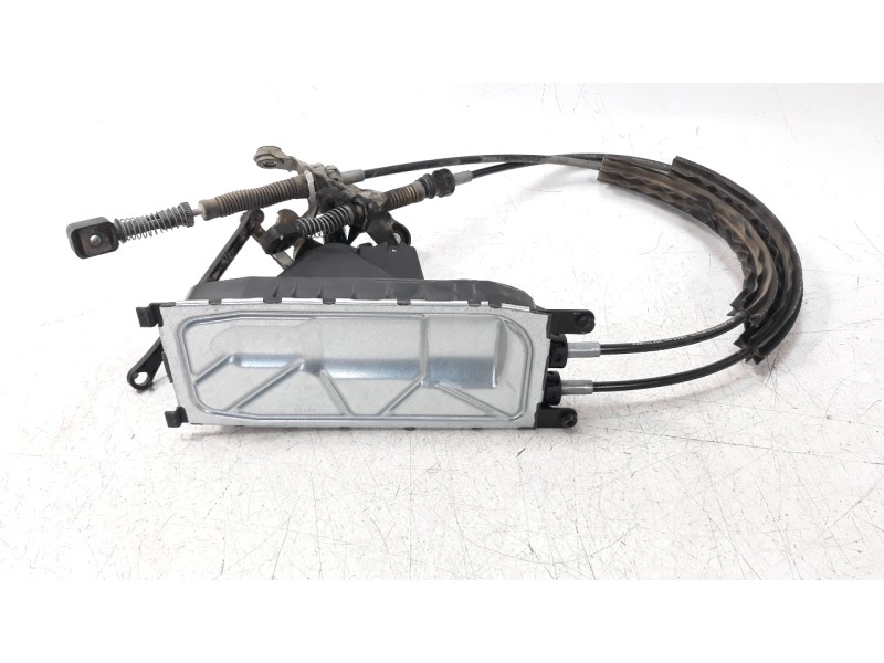 Recambio de palanca cambio para volkswagen t-cross 1.0 tsi referencia OEM IAM 2Q0711049AD  