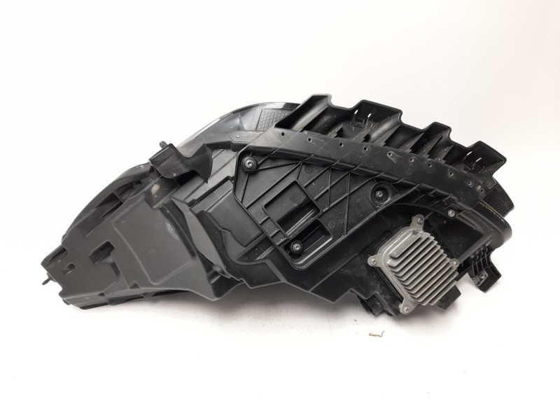Recambio de faro derecho para tesla model 3 ev referencia OEM IAM  151495300D 