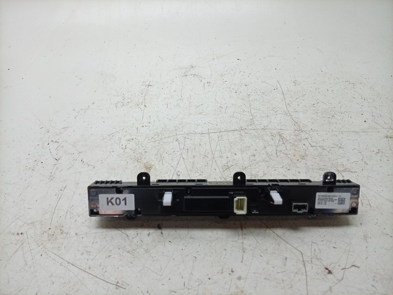Recambio de mando multifuncion para hyundai kona maxx 2wd referencia OEM IAM  96540BE000 