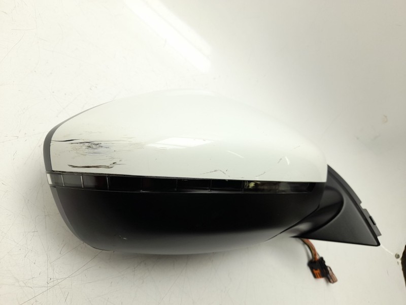 Recambio de retrovisor derecho para peugeot 308 ii (lb_, lp_, lw_, lh_, l3_) 1.5 bluehdi 130 referencia OEM IAM  98261675XT 1051
