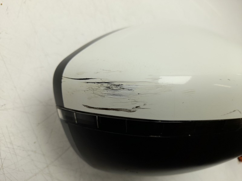 Recambio de retrovisor derecho para peugeot 308 ii (lb_, lp_, lw_, lh_, l3_) 1.5 bluehdi 130 referencia OEM IAM  98261675XT 1051