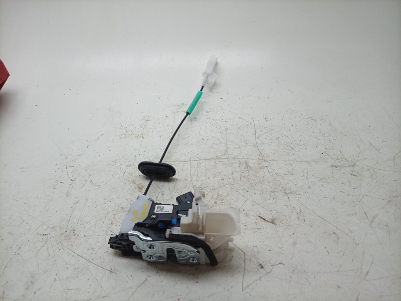 Recambio de cerradura puerta delantera izquierda para hyundai kona maxx 2wd referencia OEM IAM  81310BE100 