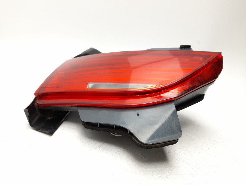 Recambio de piloto trasero izquierdo interior para bmw serie 5 gran turismo (f07) 530d xdrive referencia OEM IAM  63217199637 