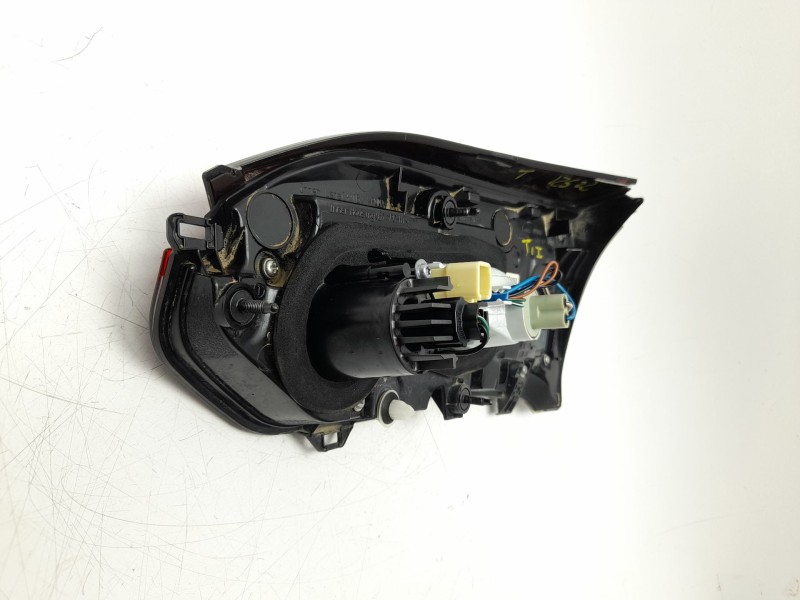 Recambio de piloto trasero izquierdo interior para toyota rav 4 v (_a5_, _h5_) 2.5 hybrid awd (axah54) referencia OEM IAM  81590
