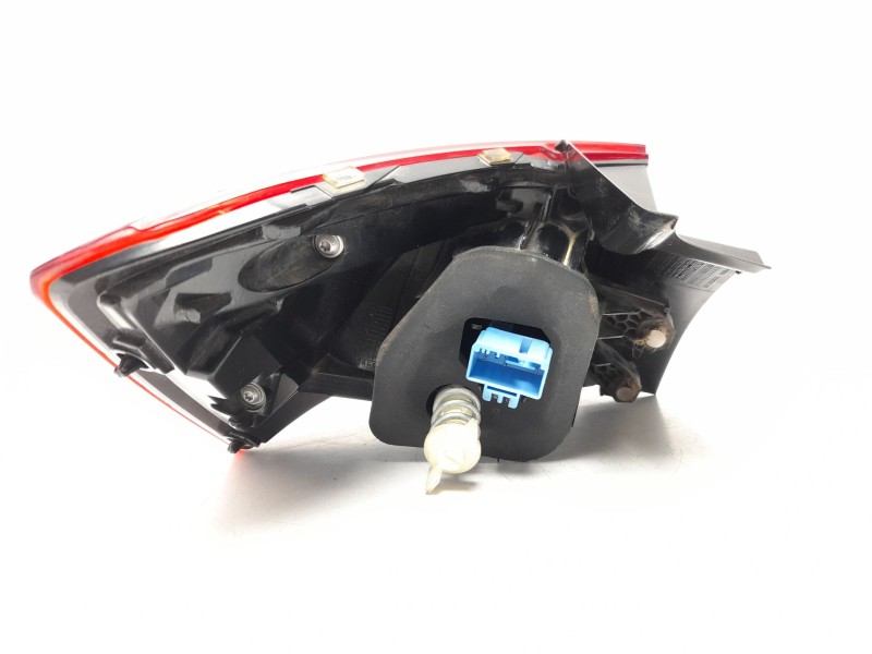 Recambio de piloto trasero derecho para volkswagen t-roc (a11, d11) 1.5 tsi referencia OEM IAM  2GA945096D 103F23810772/VG770406