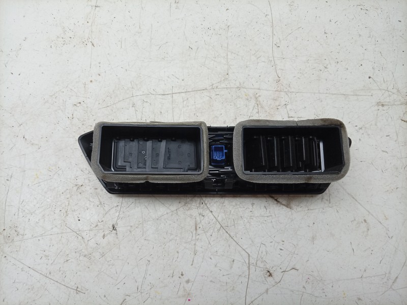 Recambio de aireador central para cupra formentor (km7, kmp) 1.5 tsi referencia OEM IAM  6FA819110AXEX 