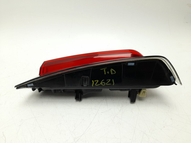 Recambio de piloto trasero derecho interior para bmw 3 (g20, g80, g28) 318 d mild-hybrid referencia OEM IAM  63215A3BC62 103F064