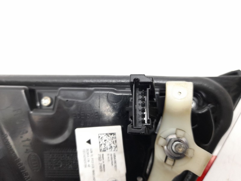 Recambio de piloto trasero derecho interior para bmw 3 (g20, g80, g28) 318 d mild-hybrid referencia OEM IAM  63215A3BC62 103F064