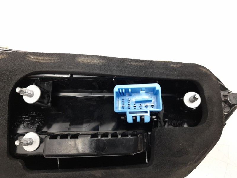 Recambio de piloto trasero derecho interior para volkswagen t-roc (a11, d11) 1.5 tsi referencia OEM IAM  2GA945094B 