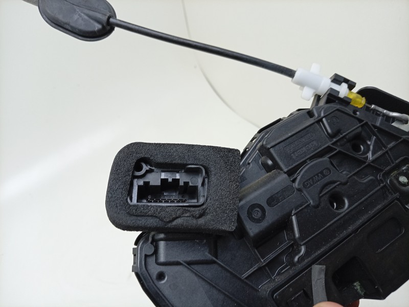 Recambio de cerradura puerta trasera izquierda para volkswagen t-roc (a11, d11) 1.0 tsi referencia OEM IAM  5TA839015L 