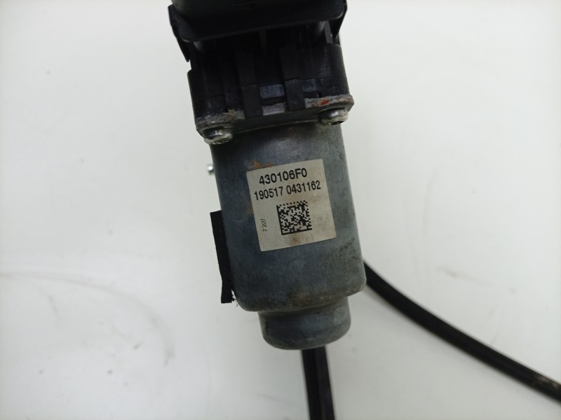 Recambio de elevalunas delantero izquierdo para renault megane iv sport tourer (k9a/m/n_) 1.3 tce 140 (k9nb) referencia OEM IAM 