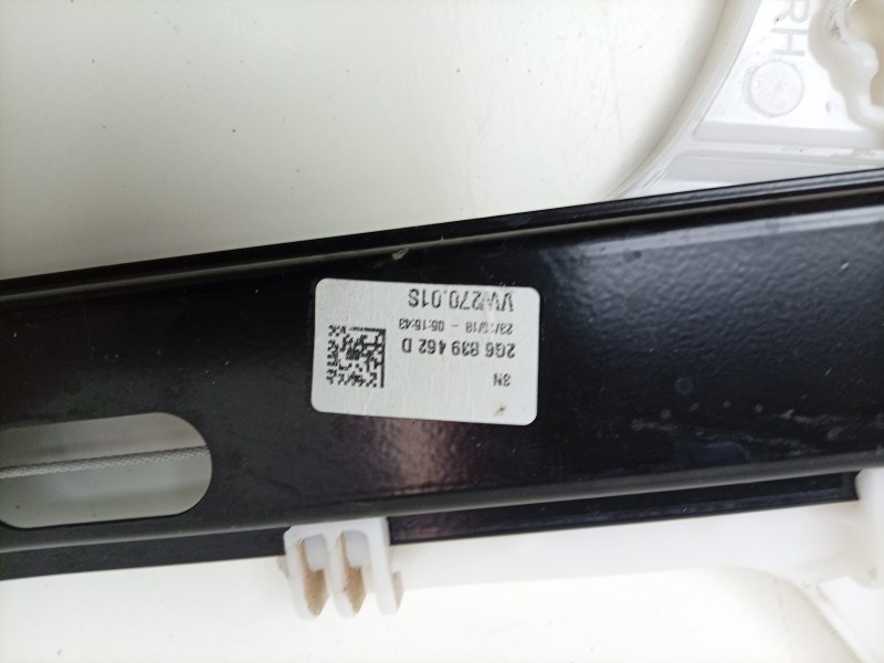 Recambio de elevalunas trasero derecho para volkswagen polo vi (aw1, bz1, ae1) 1.0 tsi referencia OEM IAM  2G6839462D EPSVW135/2