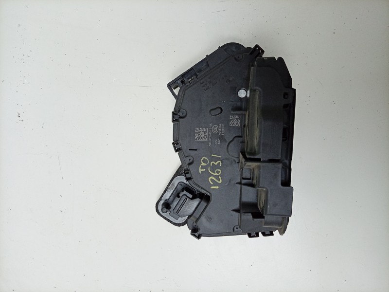 Recambio de cerradura puerta trasera derecha para volkswagen t-roc (a11, d11) 1.5 tsi referencia OEM IAM  5TA839016L 
