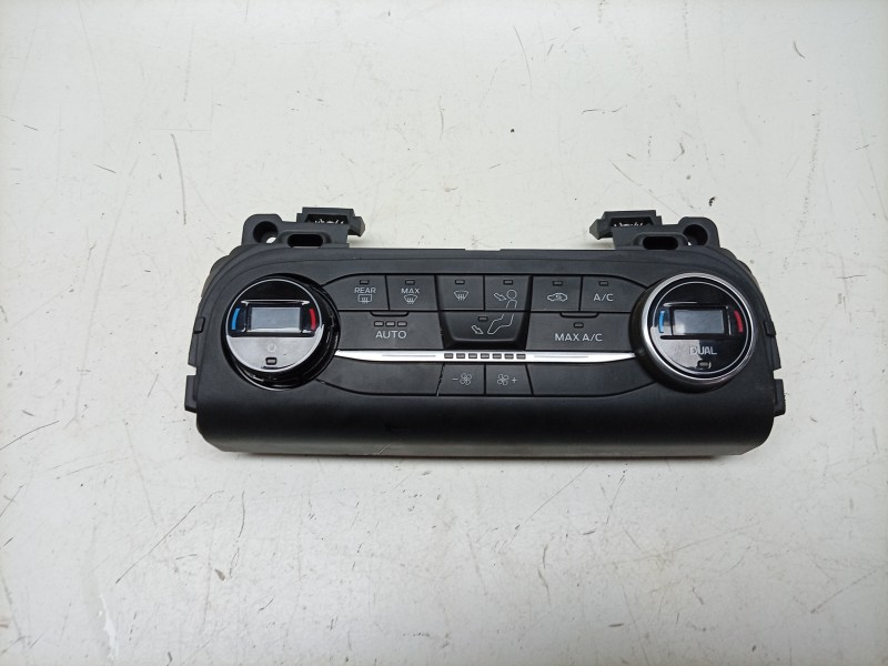 Recambio de mando climatizador para ford focus iv (hn) 1.5 ecoblue referencia OEM IAM 2470622 JX7T18C612AC 