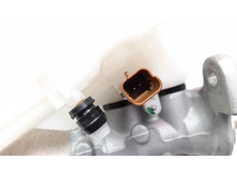 Recambio de bomba freno para opel corsa f 1.2 referencia OEM IAM 1643581380  