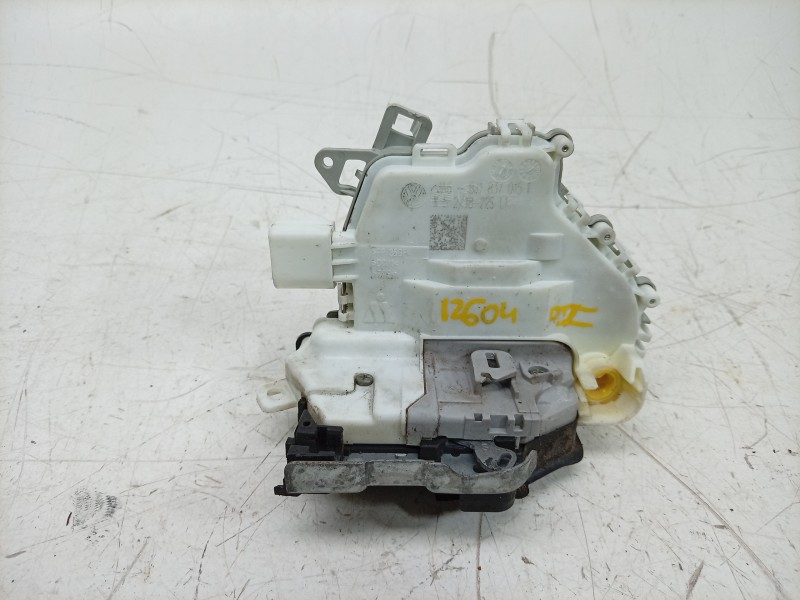 Recambio de cerradura puerta delantera izquierda para audi q3 (8ub, 8ug) 1.4 tsi referencia OEM IAM  8J1837015F EZCAU119/2036611