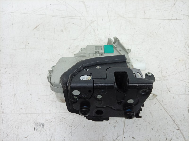 Recambio de cerradura puerta delantera izquierda para audi q3 (8ub, 8ug) 1.4 tsi referencia OEM IAM  8J1837015F EZCAU119/2036611
