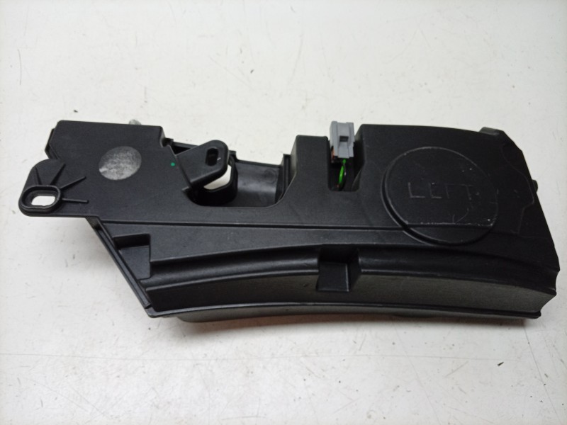 Recambio de sistema audio / radio cd para aston martin rapide 5.9 v12 cat referencia OEM IAM  9D336696YAB 