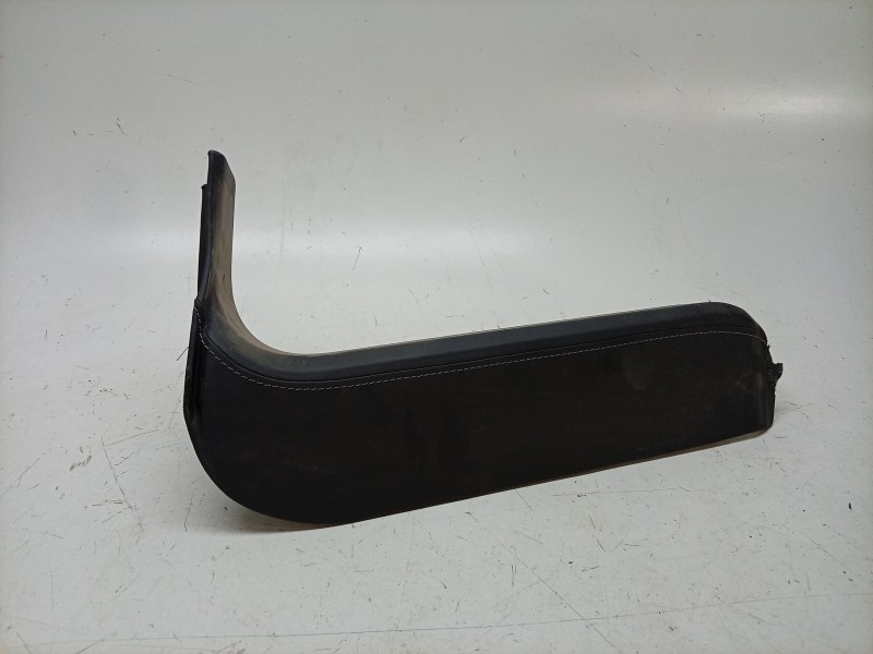 Recambio de moldura para aston martin rapide 5.9 v12 cat referencia OEM IAM  AD4302348ABW 