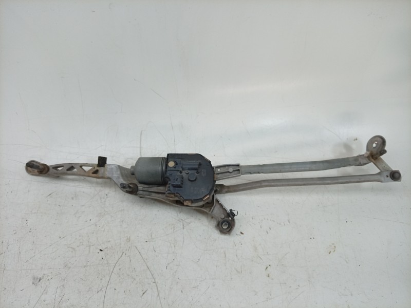 Recambio de motor limpia delantero para mercedes-benz clase c (w204) coupe 2.1 cdi cat referencia OEM IAM 3397021440 A2048201040