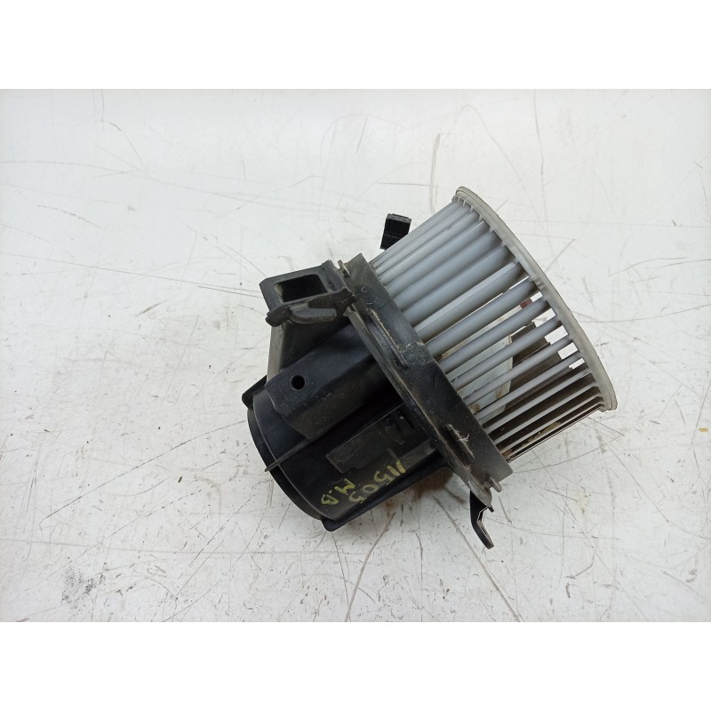 Recambio de ventilador calefaccion para mercedes-benz clase c (w204) coupe 2.1 cdi cat referencia OEM IAM V7771001 9409653 