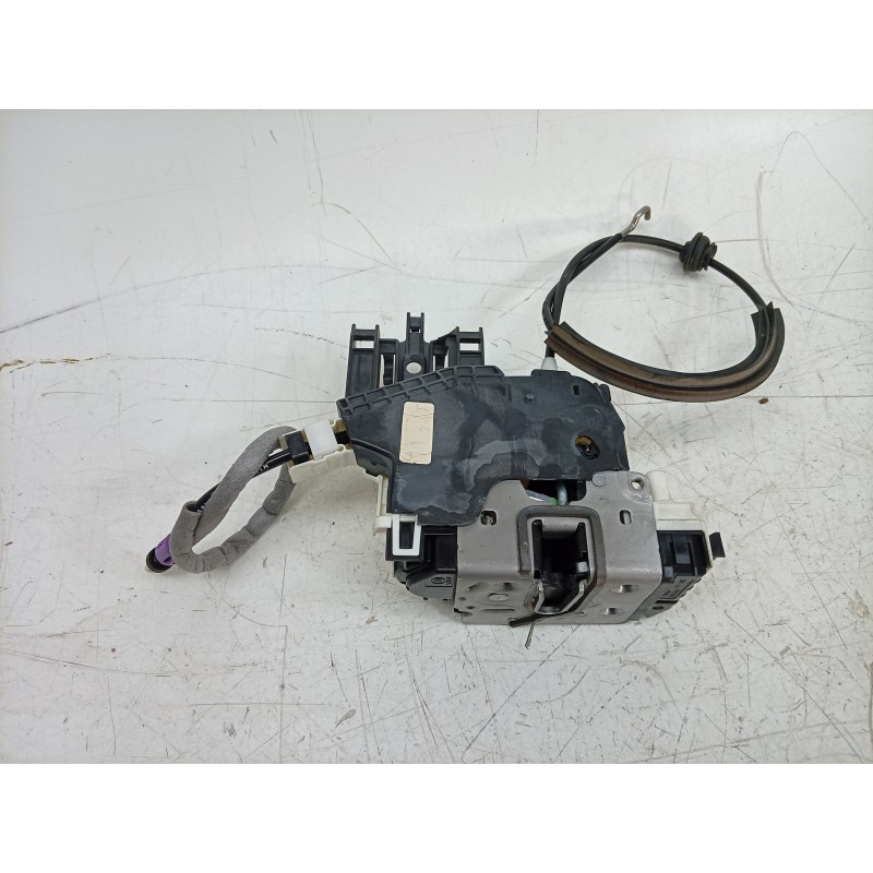Recambio de cerradura puerta delantera derecha para mercedes-benz clase c (w204) coupe 2.1 cdi cat referencia OEM IAM  A20472030