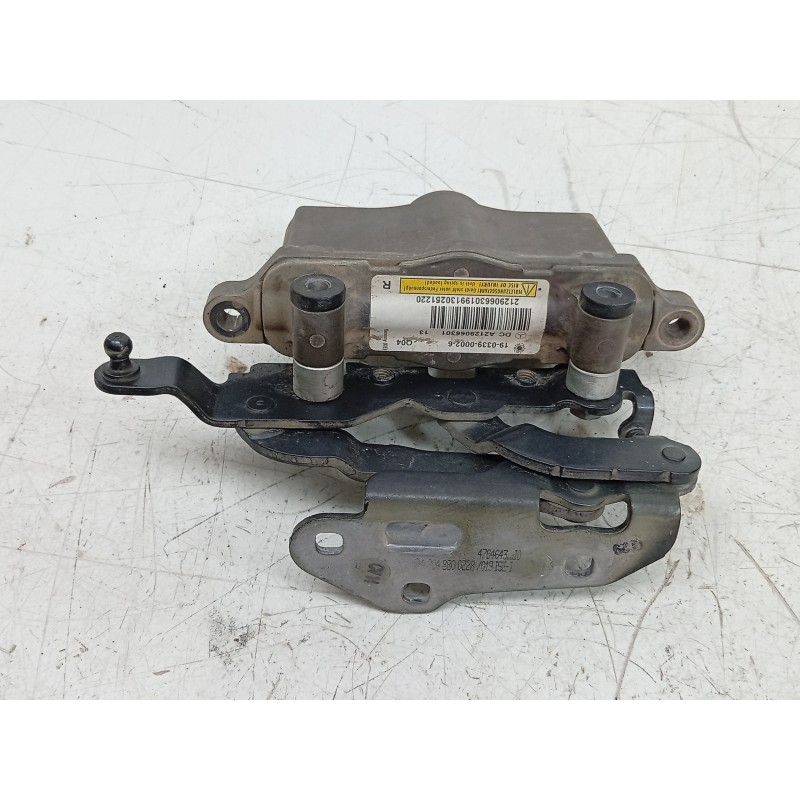 Recambio de bisagra capo derecha para mercedes-benz clase c (w204) coupe 2.1 cdi cat referencia OEM IAM  A2129066301 