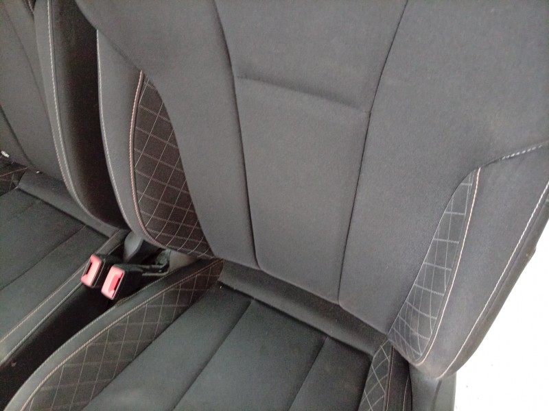 Recambio de juego asientos completo para skoda scala (nw1) 1.6 tdi referencia OEM IAM  654881405DB 