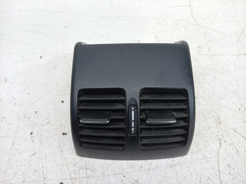 Recambio de rejilla aireadora para mercedes-benz clase c (w204) coupe 2.1 cdi cat referencia OEM IAM  A2048300954 