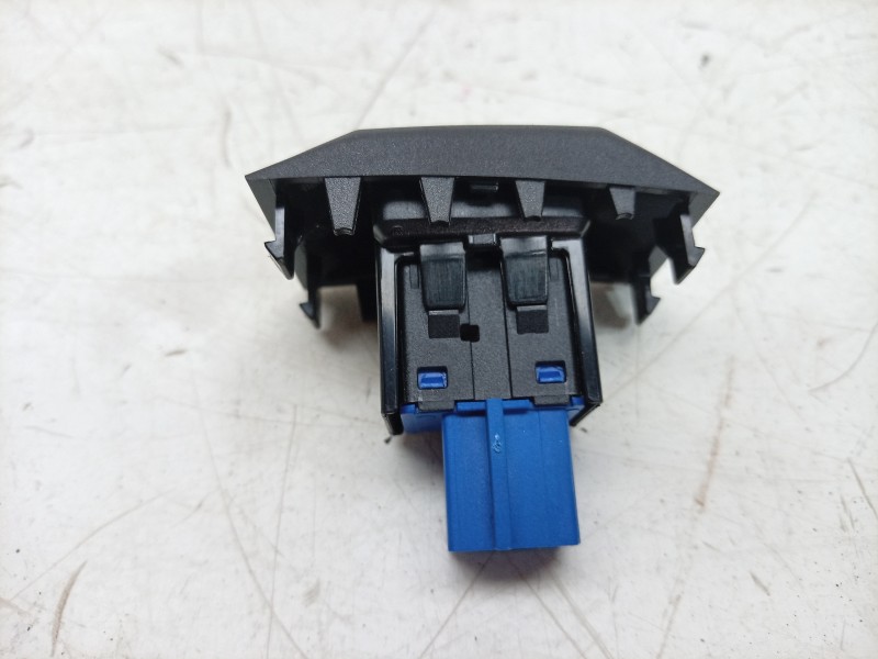 Recambio de warning para seat leon (kl1, klg) 1.0 tsi referencia OEM IAM  6F0953235 