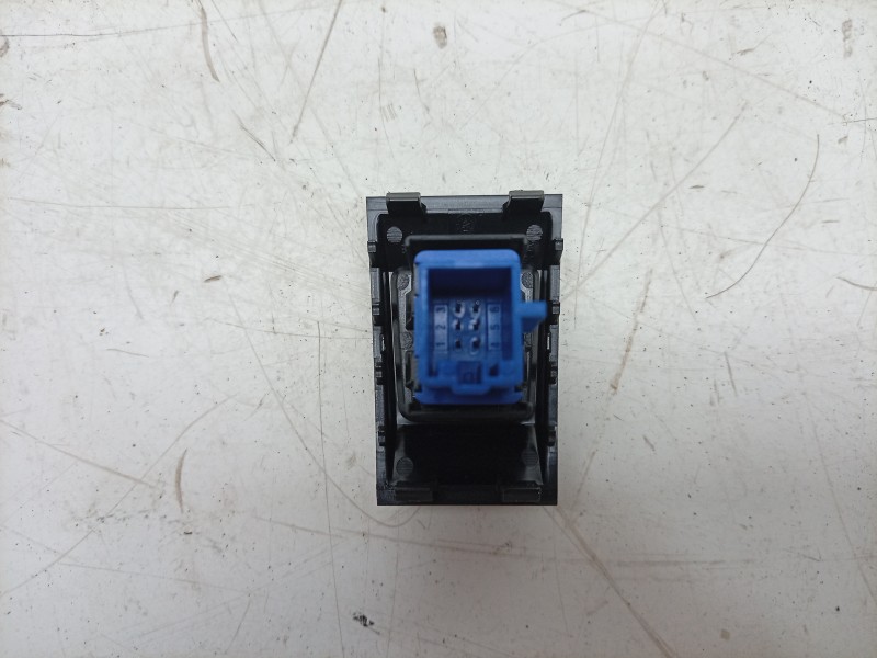 Recambio de warning para seat leon (kl1, klg) 1.0 tsi referencia OEM IAM  6F0953235 