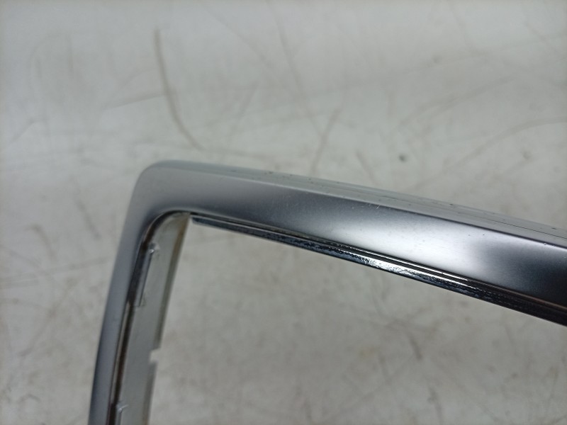Recambio de moldura para mercedes-benz clase c (w204) coupe 2.1 cdi cat referencia OEM IAM  A2042674088 