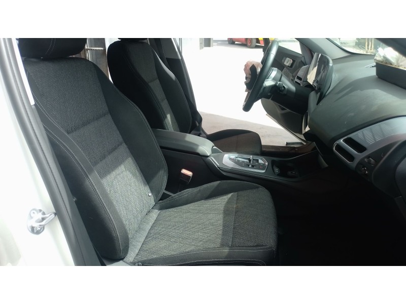 Recambio de juego asientos completo para bmw 1 118 d f70 referencia OEM IAM   