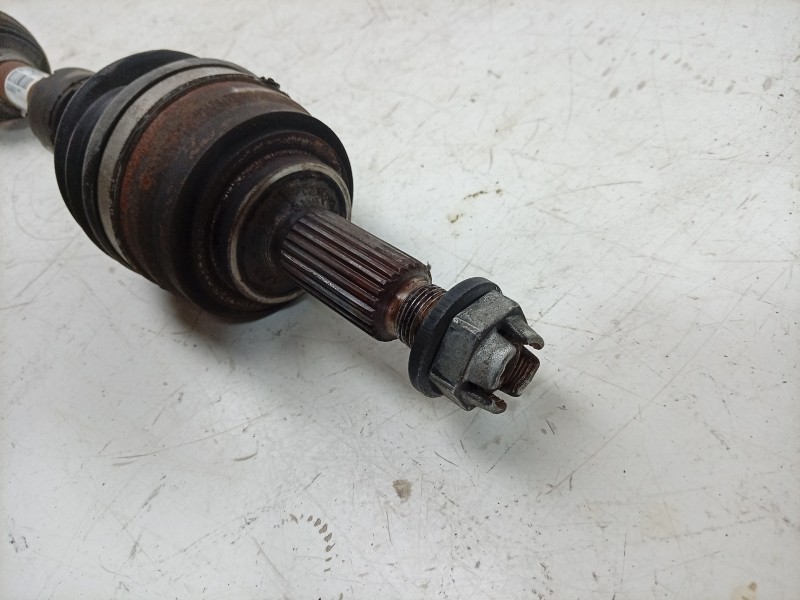 Recambio de transmision delantera derecha para mitsubishi colt referencia OEM IAM MQ007863 391004269R 