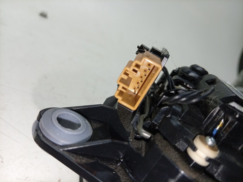 Recambio de sistema audio / radio cd para aston martin rapide 5.9 v12 cat referencia OEM IAM  9D3318D801AB 