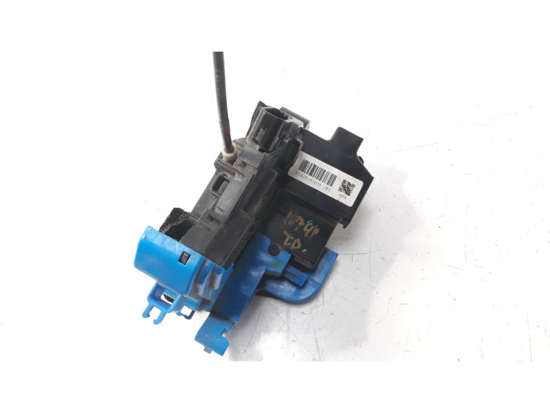 Recambio de cerradura puerta trasera derecha para kia cee´d 1.4 crdi cat referencia OEM IAM 81420A2000  