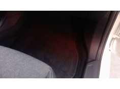 Recambio de juego alfombrillas para bmw 1 118 d f70 referencia OEM IAM  51475A476A9  2