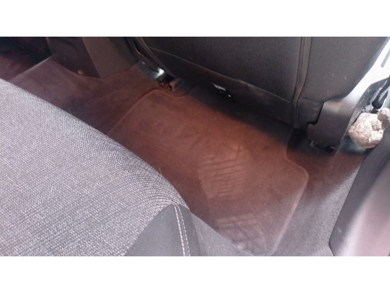 Recambio de juego alfombrillas para bmw 1 118 d f70 referencia OEM IAM   