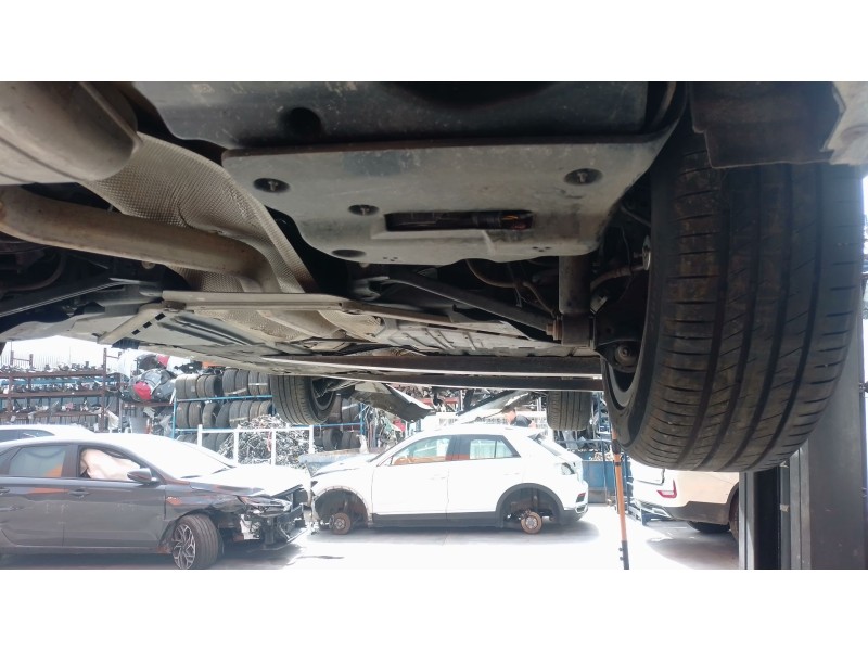 Recambio de puente trasero para bmw 1 118 d f70 referencia OEM IAM   