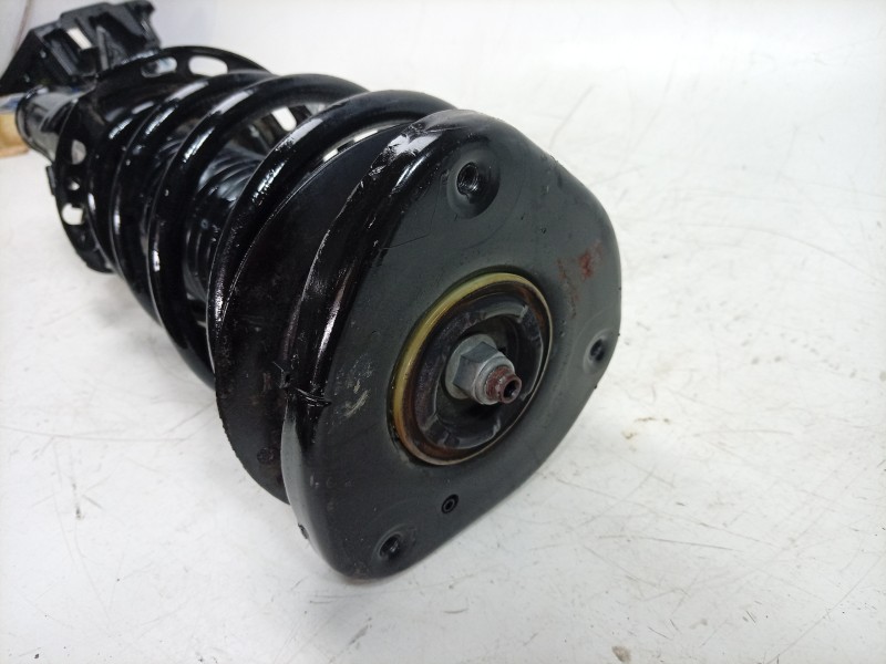 Recambio de amortiguador delantero derecho para ford focus iv (hn) 1.5 ecoblue referencia OEM IAM JX6118045XEG JX6118045ELF 