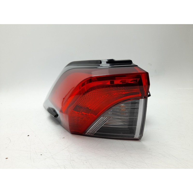 Recambio de piloto trasero izquierdo para toyota rav 4 v (_a5_, _h5_) 2.5 hybrid awd (axah54) referencia OEM IAM  8156042230 