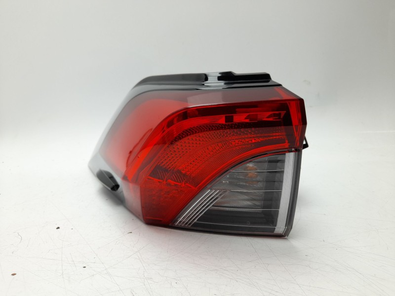 Recambio de piloto trasero izquierdo para toyota rav 4 v (_a5_, _h5_) 2.5 hybrid awd (axah54) referencia OEM IAM  8156042230 