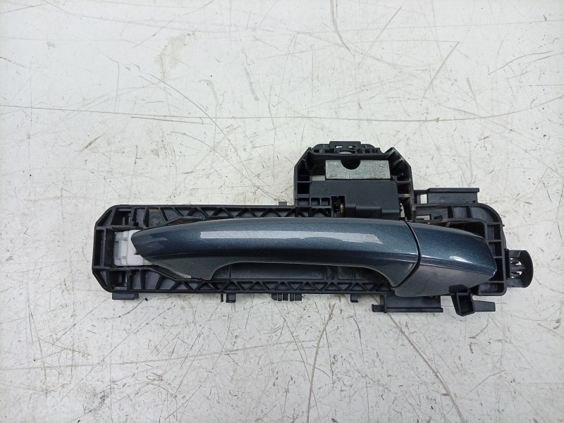 Recambio de maneta exterior delantera derecha para mercedes-benz clase c (w204) coupe 2.1 cdi cat referencia OEM IAM  A204760027